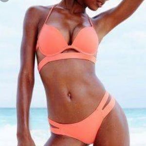 The Hottie (32DD) & Strappy Cheeky Bottom (Med)